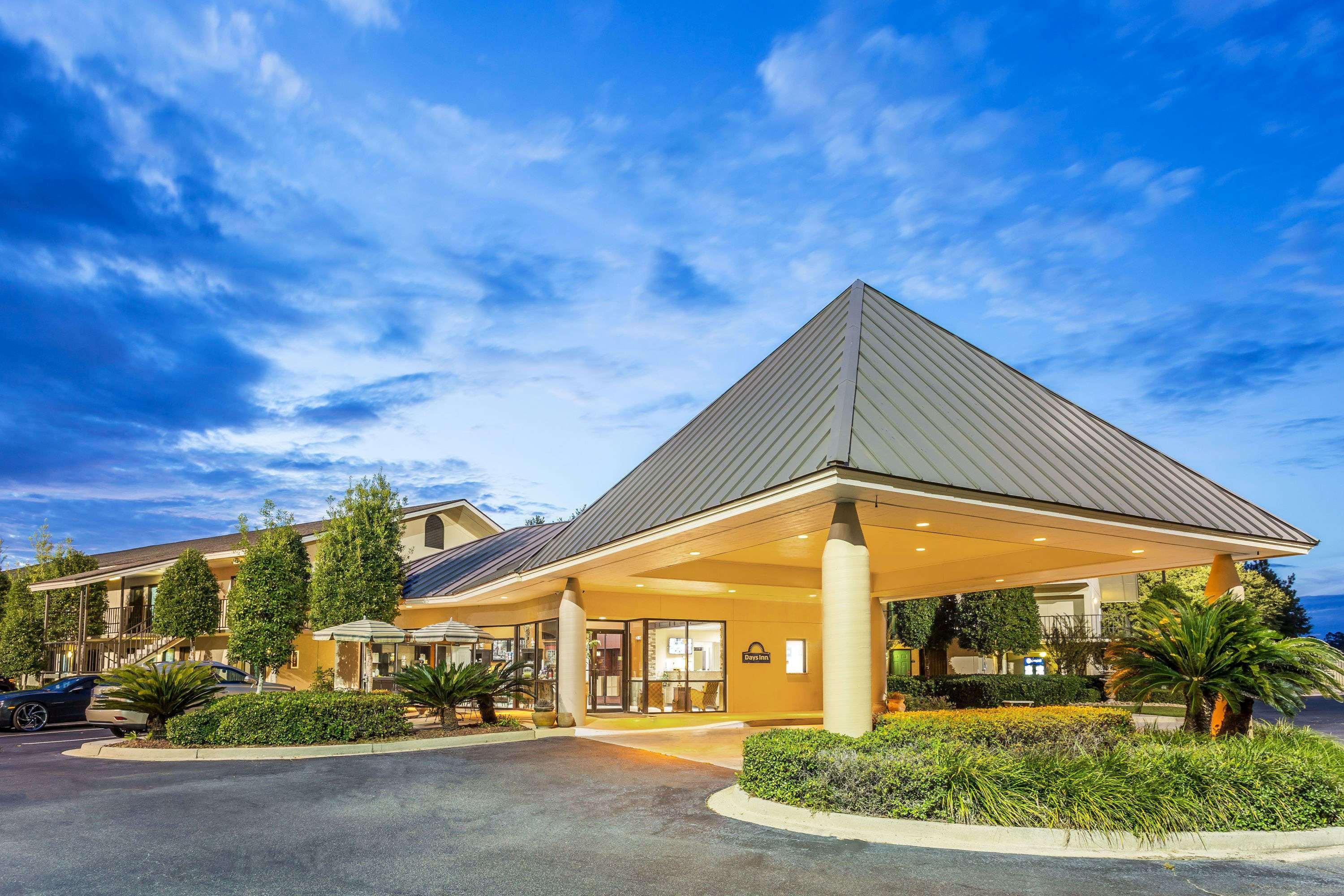 Days Inn By Wyndham Lake Park/Valdosta Zewnętrze zdjęcie