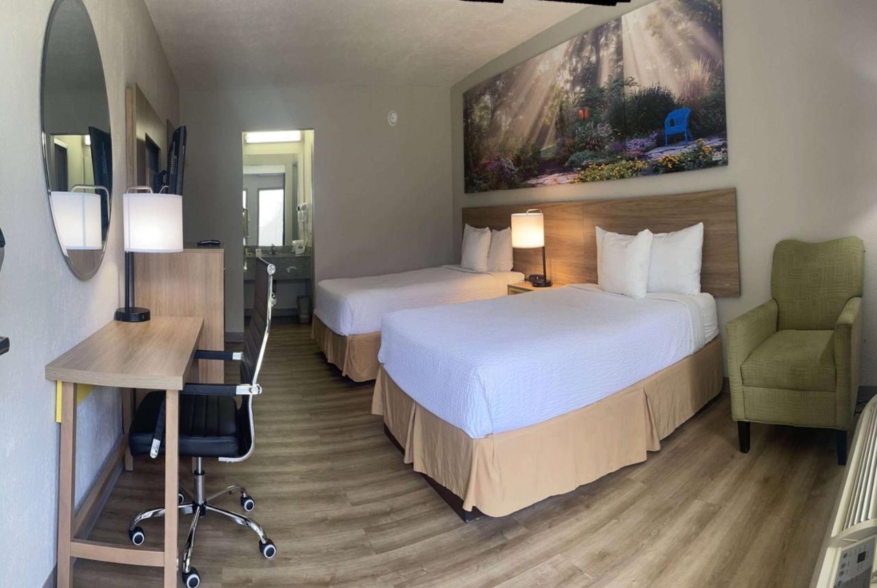 Days Inn By Wyndham Lake Park/Valdosta Zewnętrze zdjęcie
