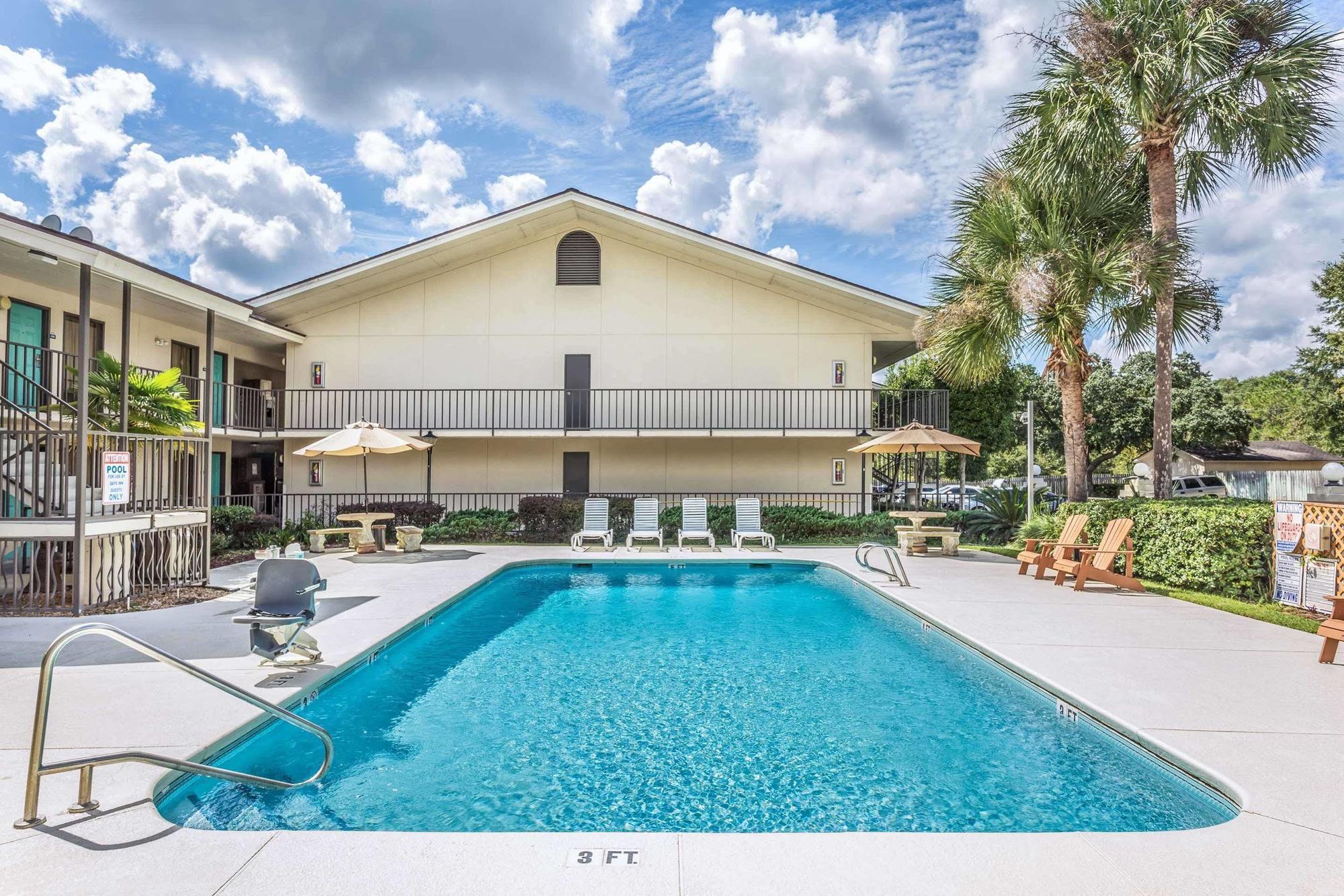 Days Inn By Wyndham Lake Park/Valdosta Zewnętrze zdjęcie
